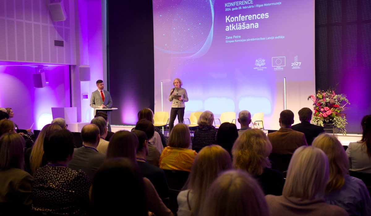 Skolu digitalizācija